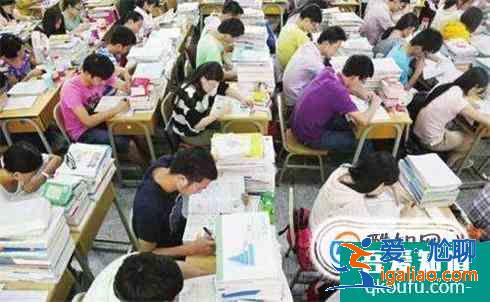 為什么很多人都勸考生考上大學后，千萬別復讀？