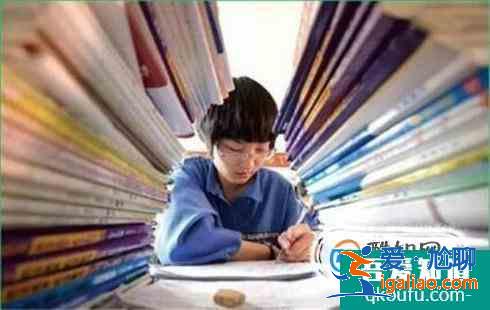 為什么很多人都勸考生考上大學后，千萬別復讀？