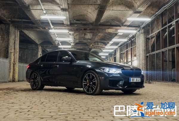 《不可能的任務(wù)：全面瓦解》阿湯哥開著BMW M5出任務(wù)帥炸？