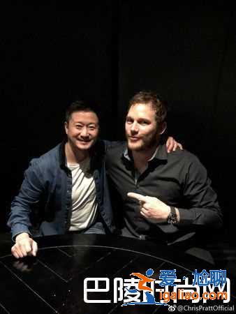 侏羅紀世界2亞洲首映發(fā)布會 吳京見到星爵相談甚歡？