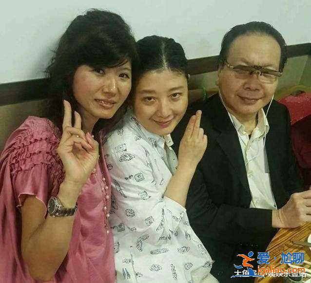 擔憂郭碧婷,向家不僅有花心的兄弟和欲跳海的姐姐,還有很多故事 擔憂郭碧婷,向家不僅有花心的兄弟和欲跳海的姐姐,還有很多故事