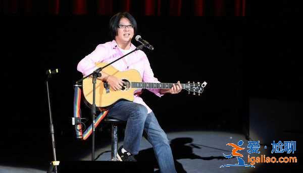 【娛樂熱點】李小璐帶女兒開直播;吳亦凡瘦了! 【娛樂熱點】李小璐帶女兒開直播;吳亦凡瘦了!