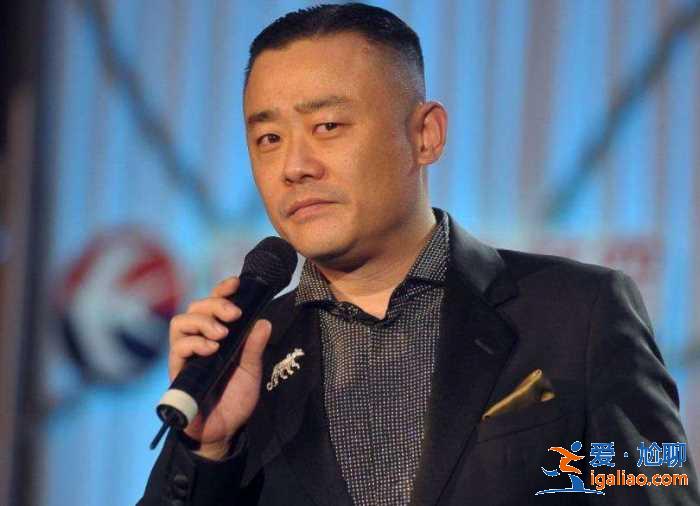 【娛樂熱點】李小璐帶女兒開直播;吳亦凡瘦了! 【娛樂熱點】李小璐帶女兒開直播;吳亦凡瘦了!