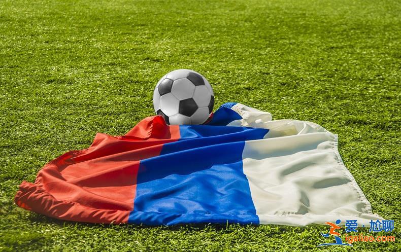 國足是屬于國家管么 足協的錢哪來的男足月薪多少？？