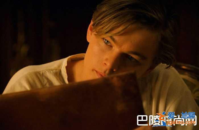 泰坦尼克號另一個結局講什么？？