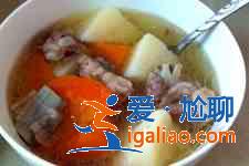 山藥胡蘿卜排骨湯? 山藥胡蘿卜排骨湯?