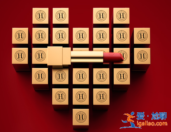 明星海報有多“慘”肖戰(zhàn)滿臉口紅印,看到王一博:粉絲想拔刀了! 明星海報有多“慘”肖戰(zhàn)滿臉口紅印,看到王一博:粉絲想拔刀了!