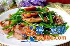 韭菜花炒肉? 韭菜花炒肉?