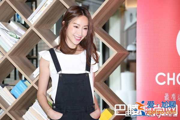 《動(dòng)物系戀人啊》賀軍翔阿嬌好親熱 隋棠擔(dān)心女兒兒子? 《動(dòng)物系戀人啊》賀軍翔阿嬌好親熱 隋棠擔(dān)心女兒兒子?