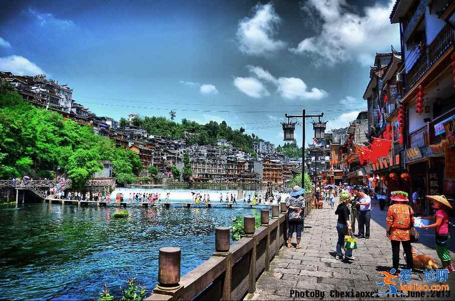 鳳凰古城春節適合去嗎,鳳凰古城春節人多嗎,春節去鳳凰古城好玩嗎? 鳳凰古城春節適合去嗎,鳳凰古城春節人多嗎,春節去鳳凰古城好玩嗎?