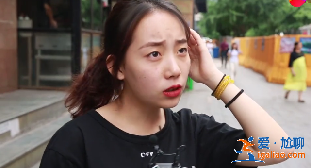 被窩里放個屁打一明星的名字？你會想到誰？美女神回復，答案波及半個娛樂圈