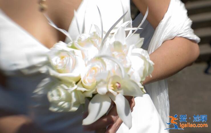 張家界新娘出軌后續 新郎知道后會怎么樣做還結婚嗎? 張家界新娘出軌后續 新郎知道后會怎么樣做還結婚嗎?