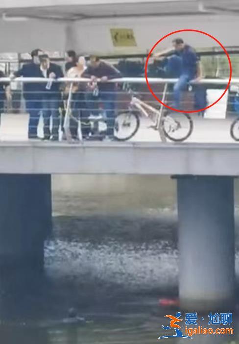 女子獲救老人體力不支犧牲？