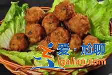 油炸肉丸子的做法? 油炸肉丸子的做法?