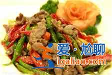 辣椒炒肉怎么做？