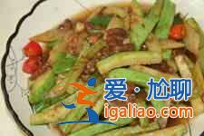 西葫蘆炒肉的做法？