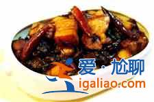 梅干菜燒肉? 梅干菜燒肉?