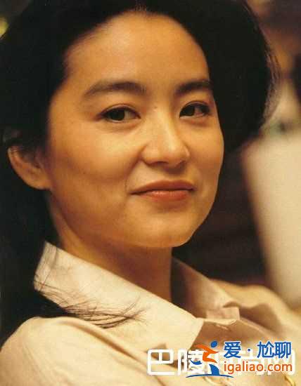 林青霞獲遠東電影節終生成就獎 女兒邢愛林美照曝光？