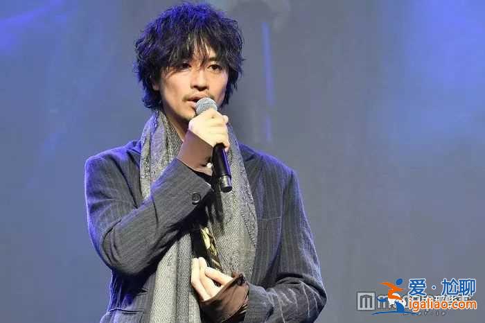 微博群英會(huì)在日本盛大舉行 中日明星紅毯爭奇斗艷 微博群英會(huì)在日本盛大舉行 中日明星紅毯爭奇斗艷