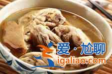 麻油雞的做法? 麻油雞的做法?