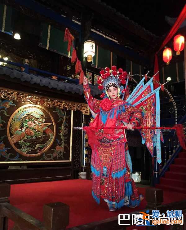 國(guó)士無(wú)雙黃飛鴻岑慧慧結(jié)局死了嗎？？