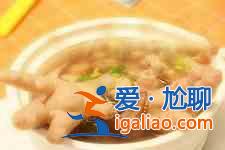 雞腳花生湯？