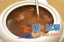 榴蓮燉雞？