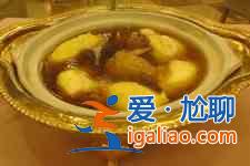 榴蓮燉雞？