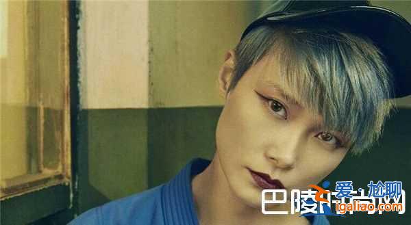 李宇春新專輯封面寫真很性感？