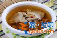 天麻燉鴿子? 天麻燉鴿子?