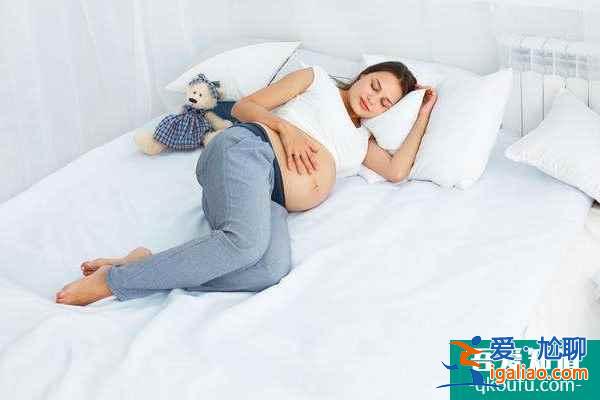 子宮內(nèi)膜薄由什么因素所致,試管嬰兒如何提高成功率?? 子宮內(nèi)膜薄由什么因素所致,試管嬰兒如何提高成功率??