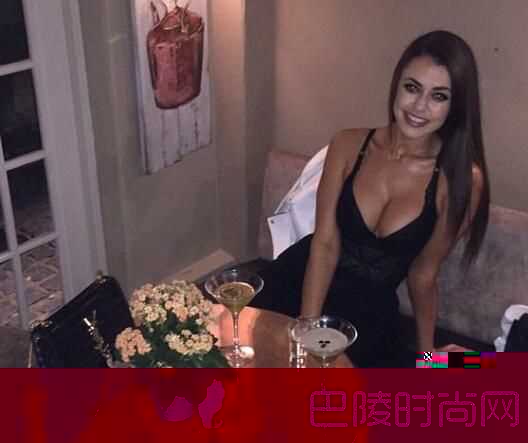 胖妞愛中餐堅(jiān)持鍛煉 瘦七十斤變?nèi)f人迷性感到不行？