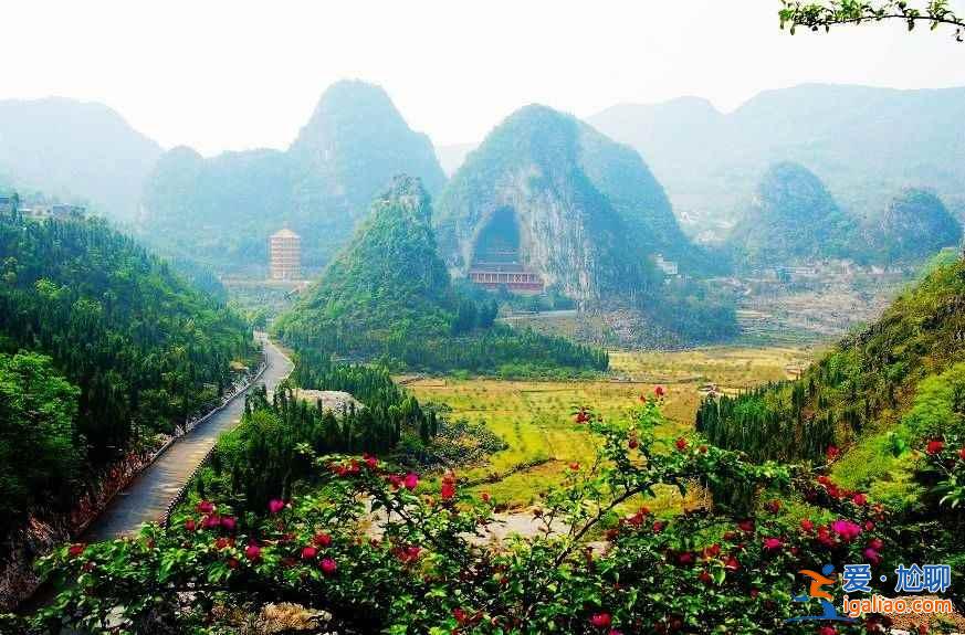 湖光山色:中國最美的五大峰林? 湖光山色:中國最美的五大峰林?