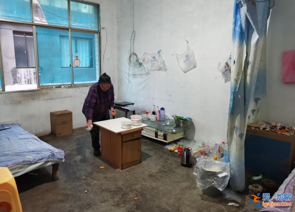 懷孕時(shí)被拐離鄉(xiāng)三十多年 老人攜子歸來(lái)想再落戶(hù)安家？