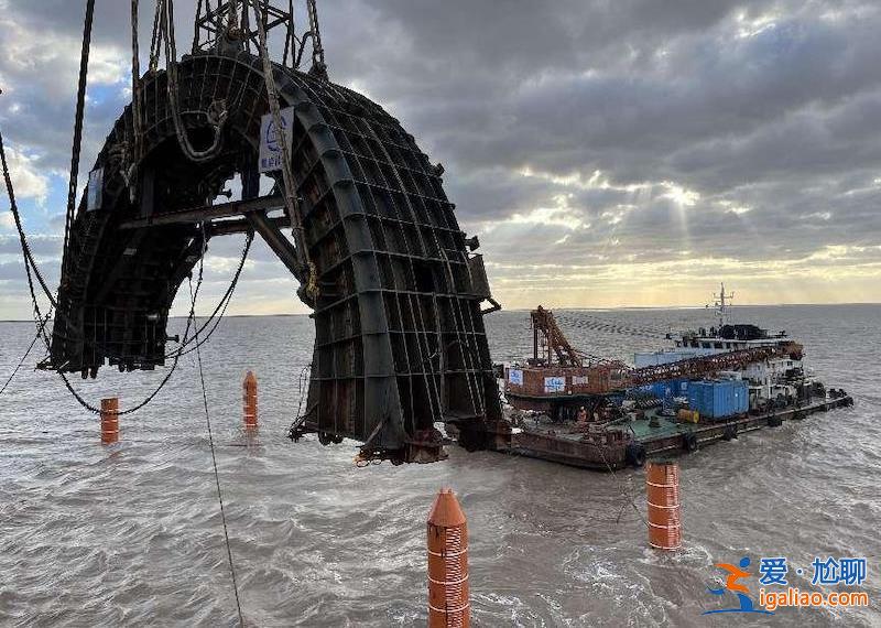 時隔150多年 “長江口二號”古船重見天日? 時隔150多年 “長江口二號”古船重見天日?