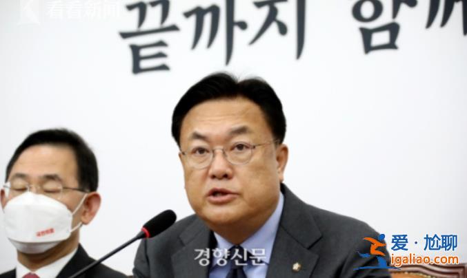 “20萬抗議者”促尹錫悅下臺 執政黨回擊? “20萬抗議者”促尹錫悅下臺 執政黨回擊?