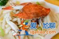 梭子蟹炒年糕的做法？