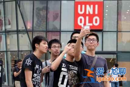 北京最新景點：三里屯優衣庫，你懂得？