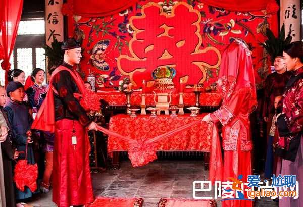 《那年花開月正圓》趙白石吳漪大婚一臉愁容？喜歡誰立現？