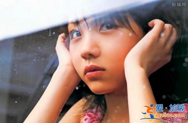 鮑毓明性侵養(yǎng)女案后續(xù):巧辯與養(yǎng)女是戀人關(guān)系,構(gòu)成強(qiáng)奸案證據(jù)不足 鮑毓明性侵養(yǎng)女案后續(xù):巧辯與養(yǎng)女是戀人關(guān)系,構(gòu)成強(qiáng)奸案證據(jù)不足