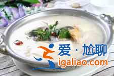 魚頭燉豆腐？