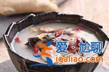 鰱魚燉豆腐？