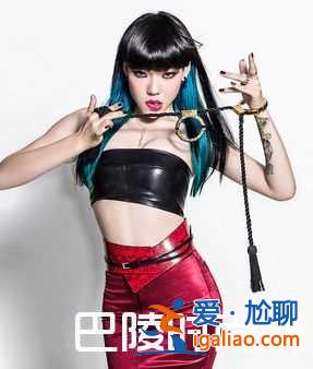 吳莫愁怒懟女歌手是誰 吳莫愁發(fā)文怒懟某女歌手做人假？