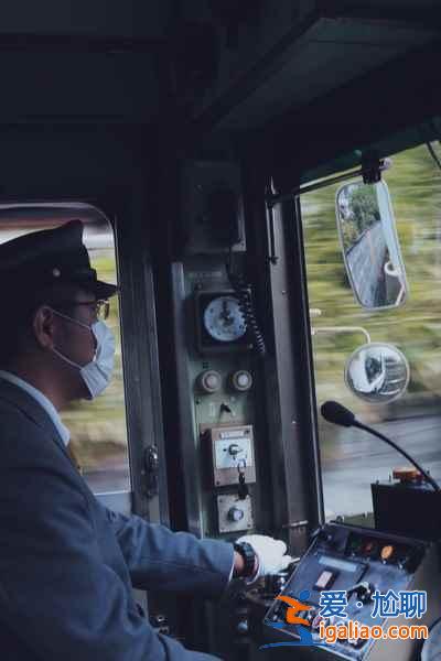 【嵐山櫻花隧道在哪】嵐山櫻花隧道怎么坐車,與嵐山小火車有什么差別? 【嵐山櫻花隧道在哪】嵐山櫻花隧道怎么坐車,與嵐山小火車有什么差別?