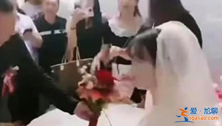 張家界桑植新娘吳梅婚紗照事件完整版，看女主出軌聊天內(nèi)容視頻[新娘吳梅]？
