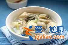 海蠣子燉豆腐？