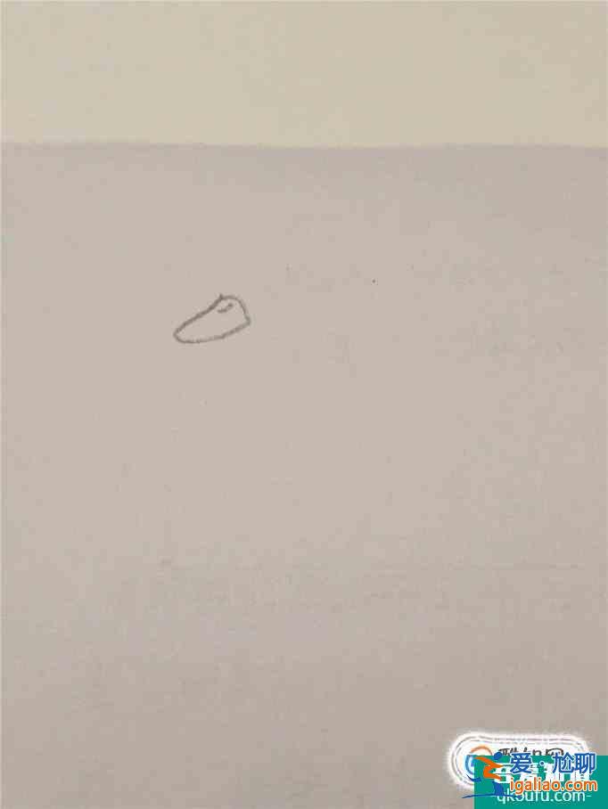 畫白天鵝的簡筆畫？