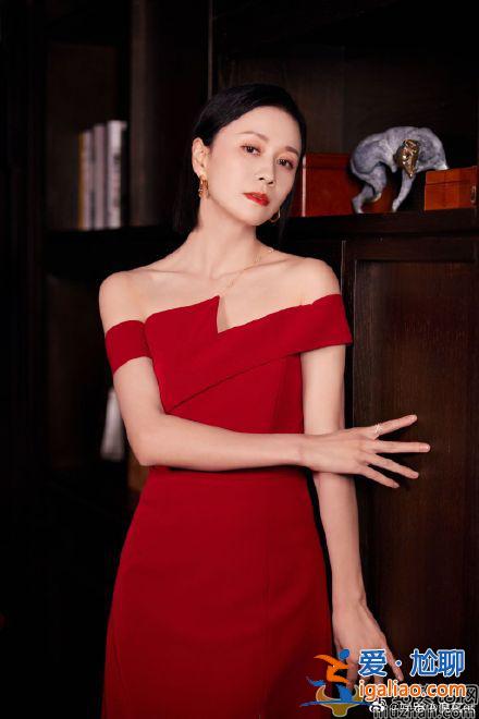 43歲倪虹潔官宣新戀情！倪虹潔什么時候離的婚？