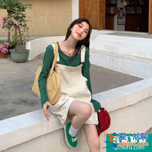 背帶褲適合什么場合穿 背帶褲適合什么身材的人穿? 背帶褲適合什么場合穿 背帶褲適合什么身材的人穿?