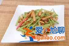 芹菜香干肉絲? 芹菜香干肉絲?